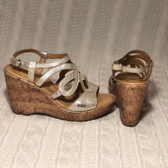 b.o.c. Wedge sandal metallic sz 8 - Picture 3 of 11